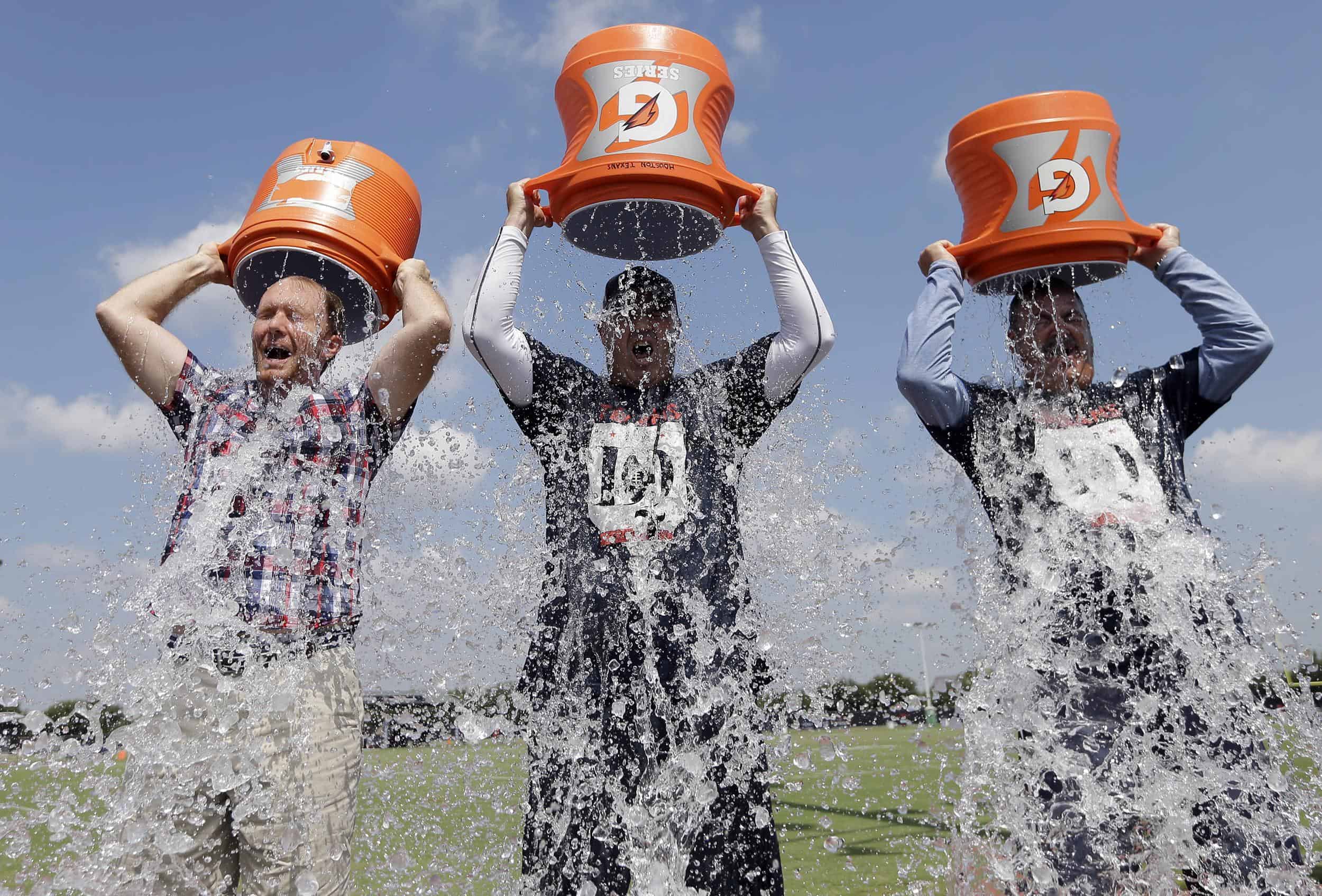 Ice Bucket Challenge Taylor Swift